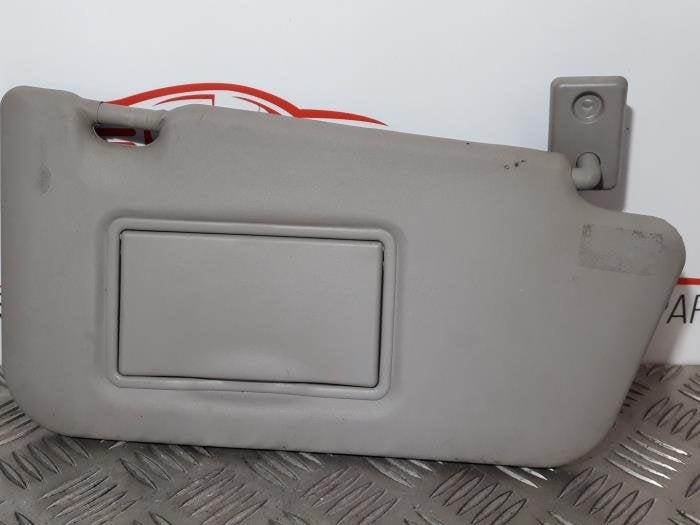 Pare-soleil d'un Nissan Micra, -, 3 mois de garantie, Utilisé, -