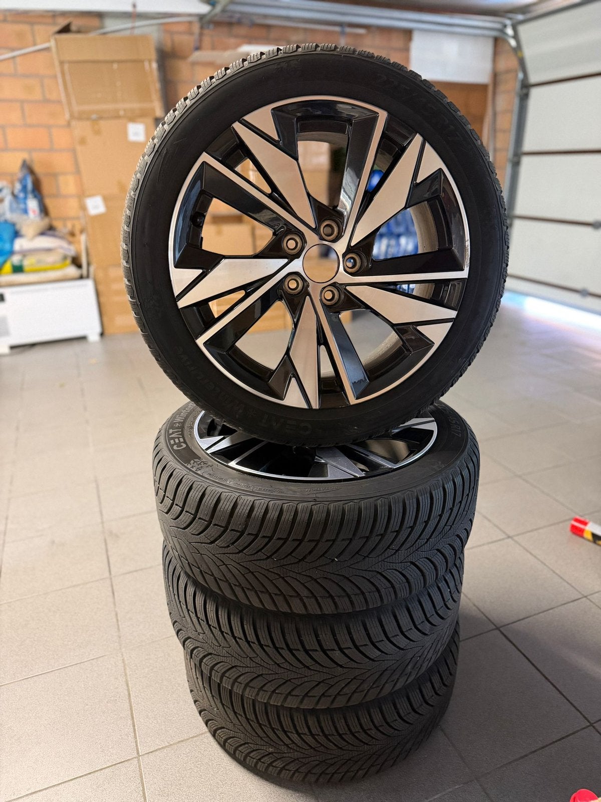 17 inch originele Peugeot 308 (SW) velgen + winterbanden, Auto-onderdelen, Banden en Velgen, Ophalen, 17 inch, Winterbanden, Band(en)