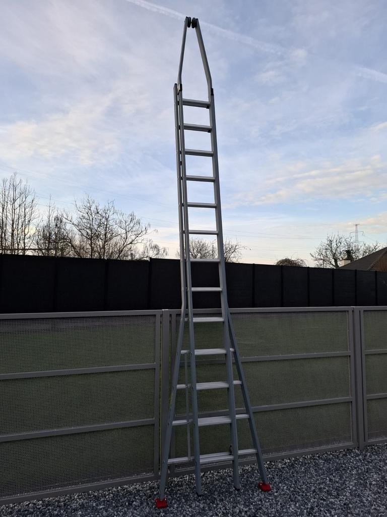 Ladder voor ruitenwasser., 2 à 4 mètres, Pliable ou rétractable/escamotable, Comme neuf, Échelle