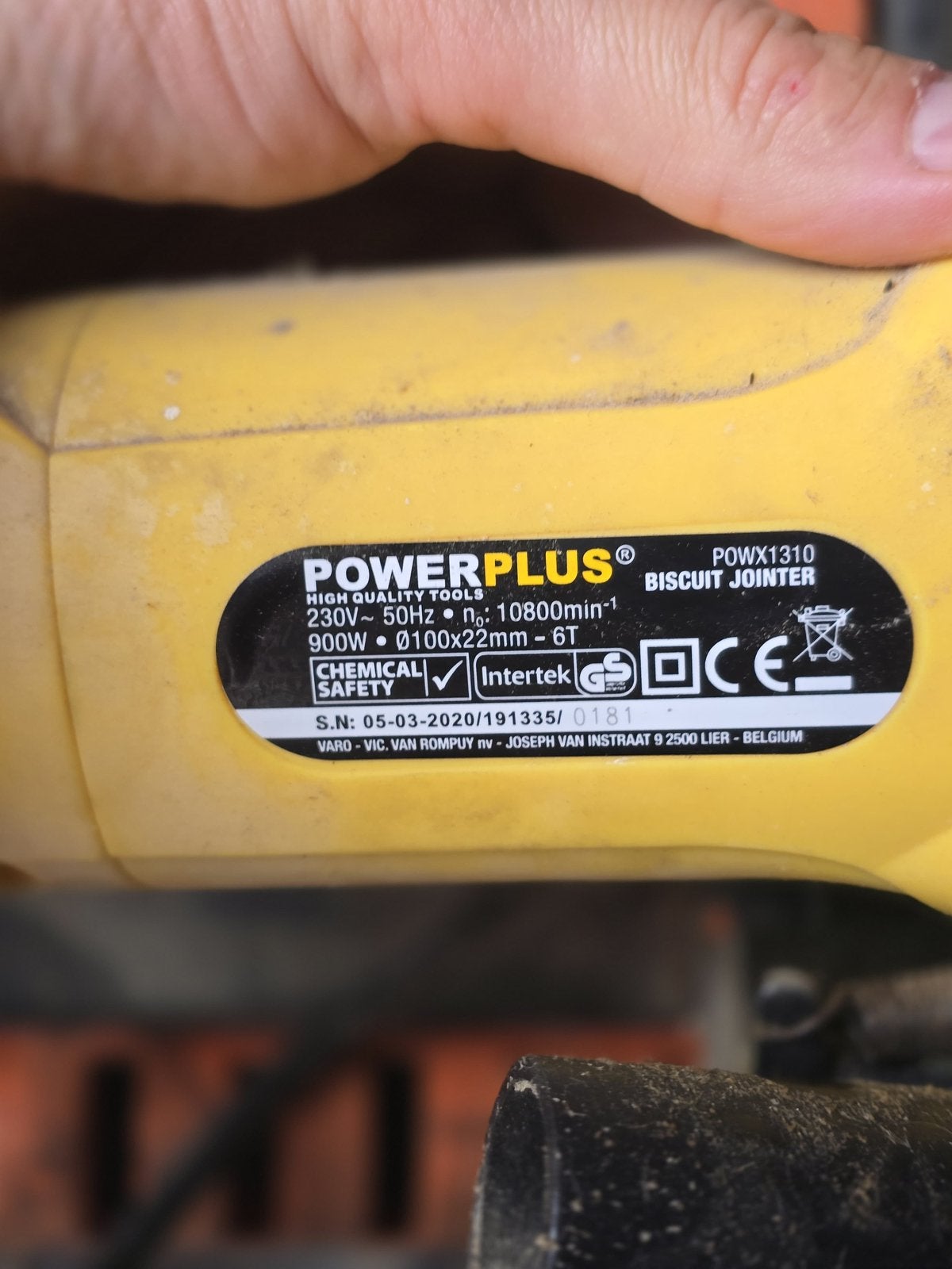 Coupe-lamelles Powerplus POWX1310, Bricolage & Construction, Enlèvement, Utilisé, 600 watts ou plus, Autres types