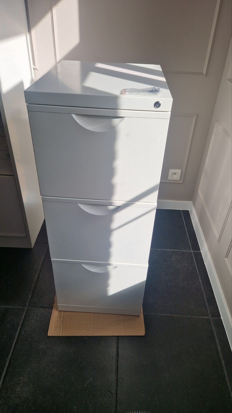 Archiefkast met slot en mappenhouders, Ophalen, Minder dan 50 cm, 100 tot 150 cm, Zo goed als nieuw