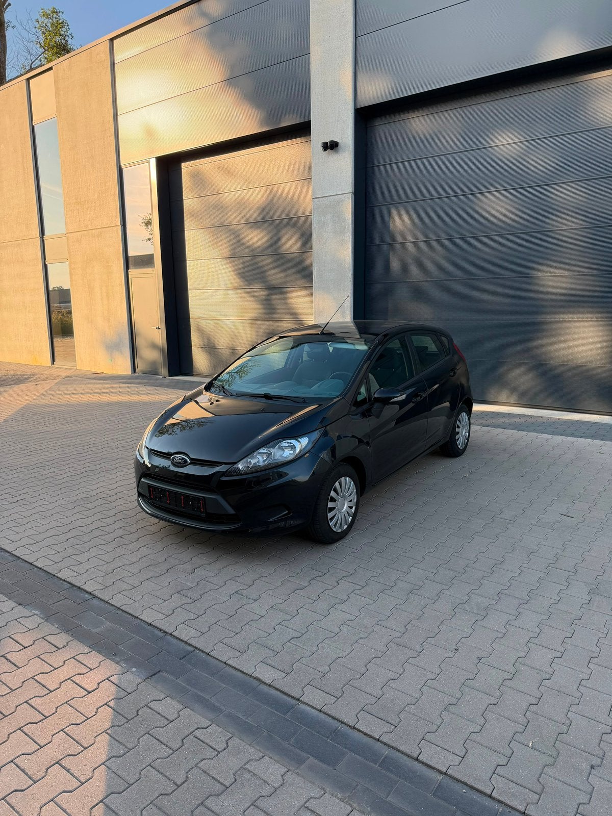 Ford fiesta 1.25 benzine 2010, Auto's, Zwart, Handgeschakeld, Particulier, Fiësta
