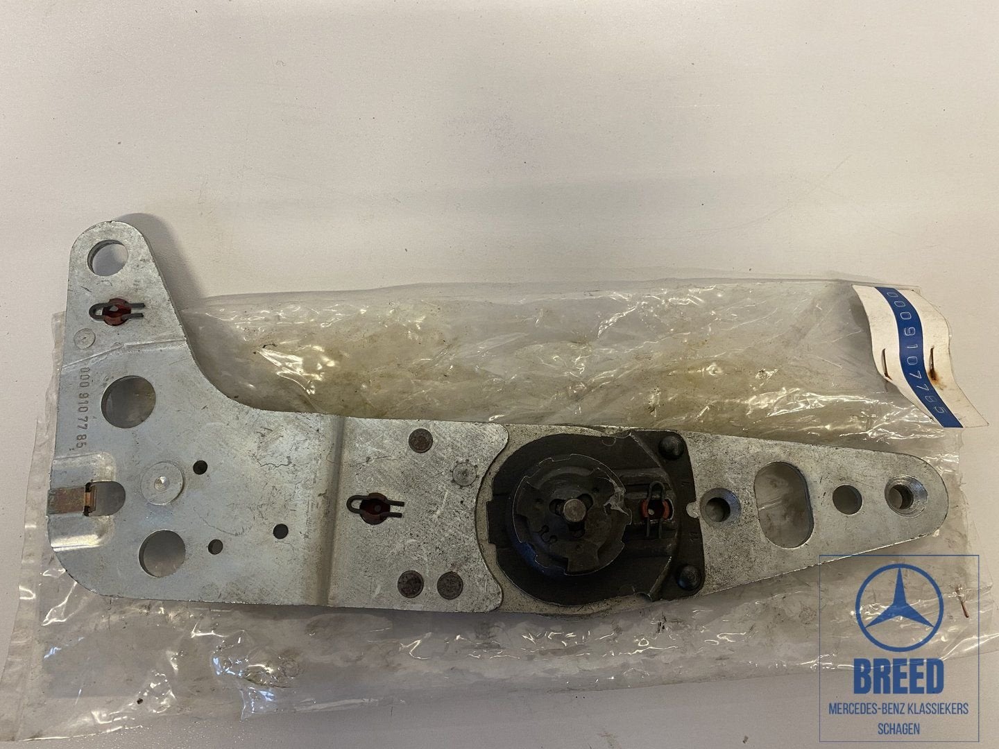 NOS scharnier stoelverstelling Mercedes-Benz R107 coupé SLC, -, Nieuw, Ophalen of Verzenden, -