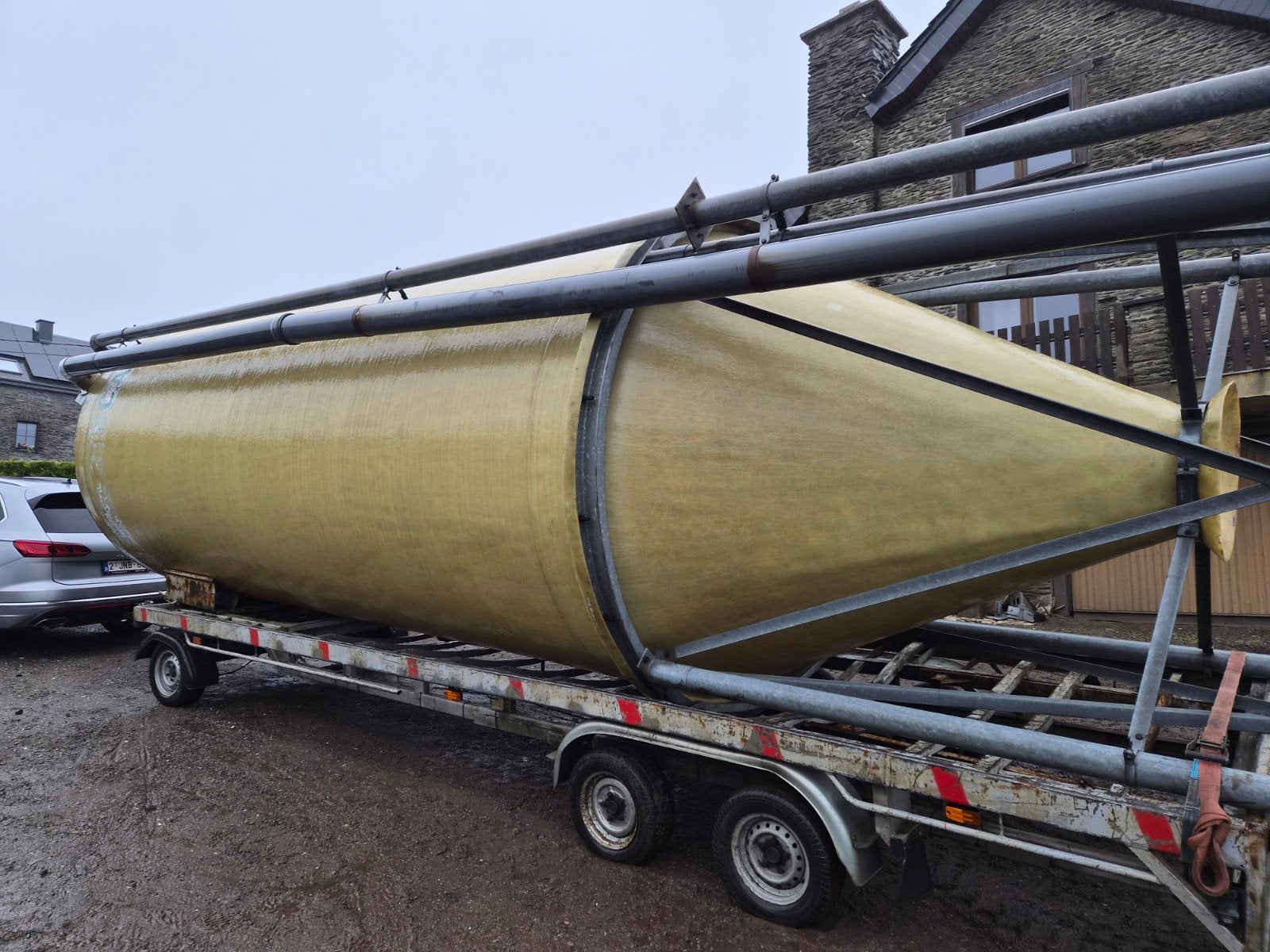 SILO POLYESTER: 20 TONNES., Ophalen of Verzenden