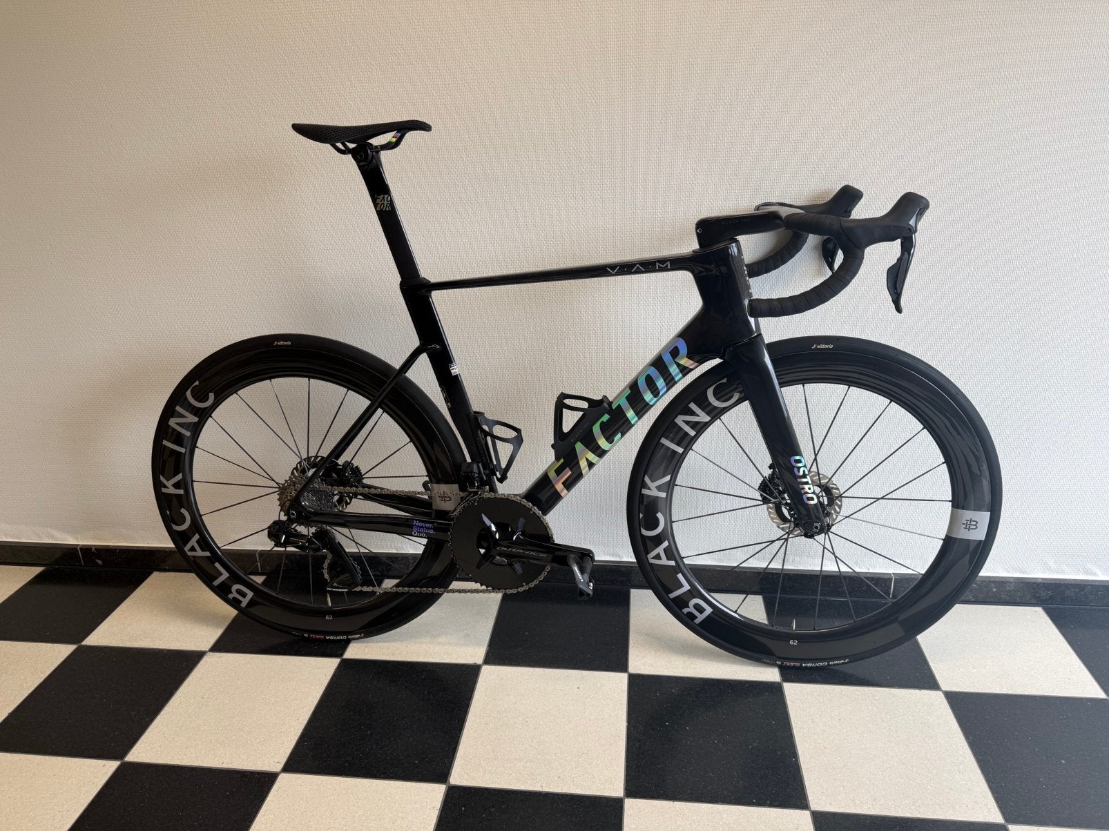 Factor Ostro VAM 2.0, Vélos & Vélomoteurs, Vélos | Vélos de course, Enlèvement, Comme neuf, Carbone