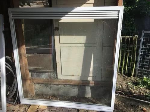 Aluminium ramen 2 stuks, totale breedte 2,77m. H: 1,66m, Doe-het-zelf en Bouw, Ophalen, Gevelraam of Ruit, Gebruikt, 160 cm of meer