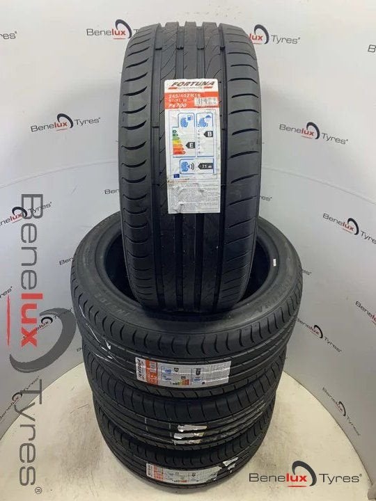 NIEUW 245/40ZR18 245/40R18 245/40/18 2454018 245/40 ZR18 R18, Autos : Pièces & Accessoires, 245 mm, -, Véhicule de tourisme, Pneus été