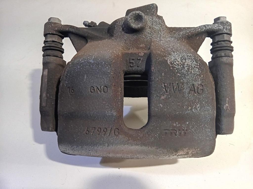 Remklauw rechts voor Seat Leon, Onderdelen@venauto.nl, Van der Ven Autorecycling B.V., Gebruikt, Ettenseweg 76, 4706 PB Roosendaal, The Netherlands