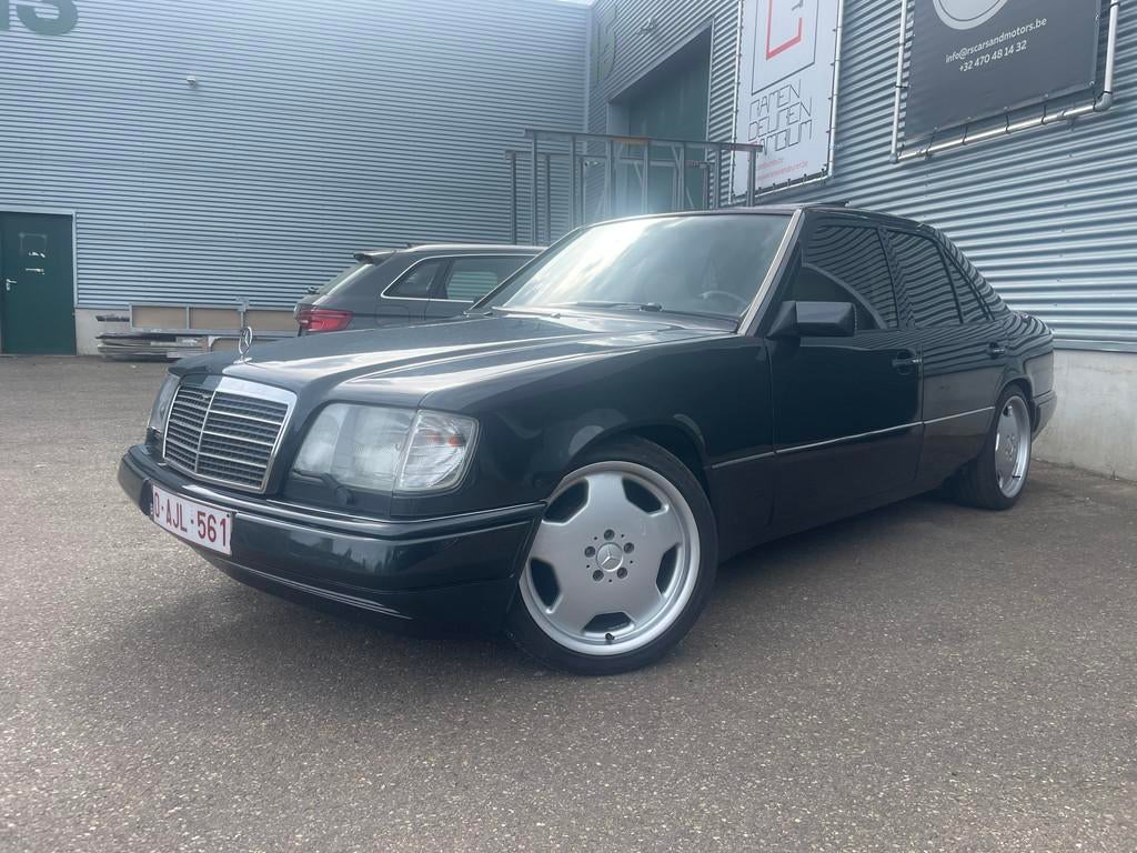 Mercedes-Benz E 280 W124/Old Timer/Dikke Auto/Airco/Top Staa, Auto's, Automaat, Achterwielaandrijving, Beige, USB