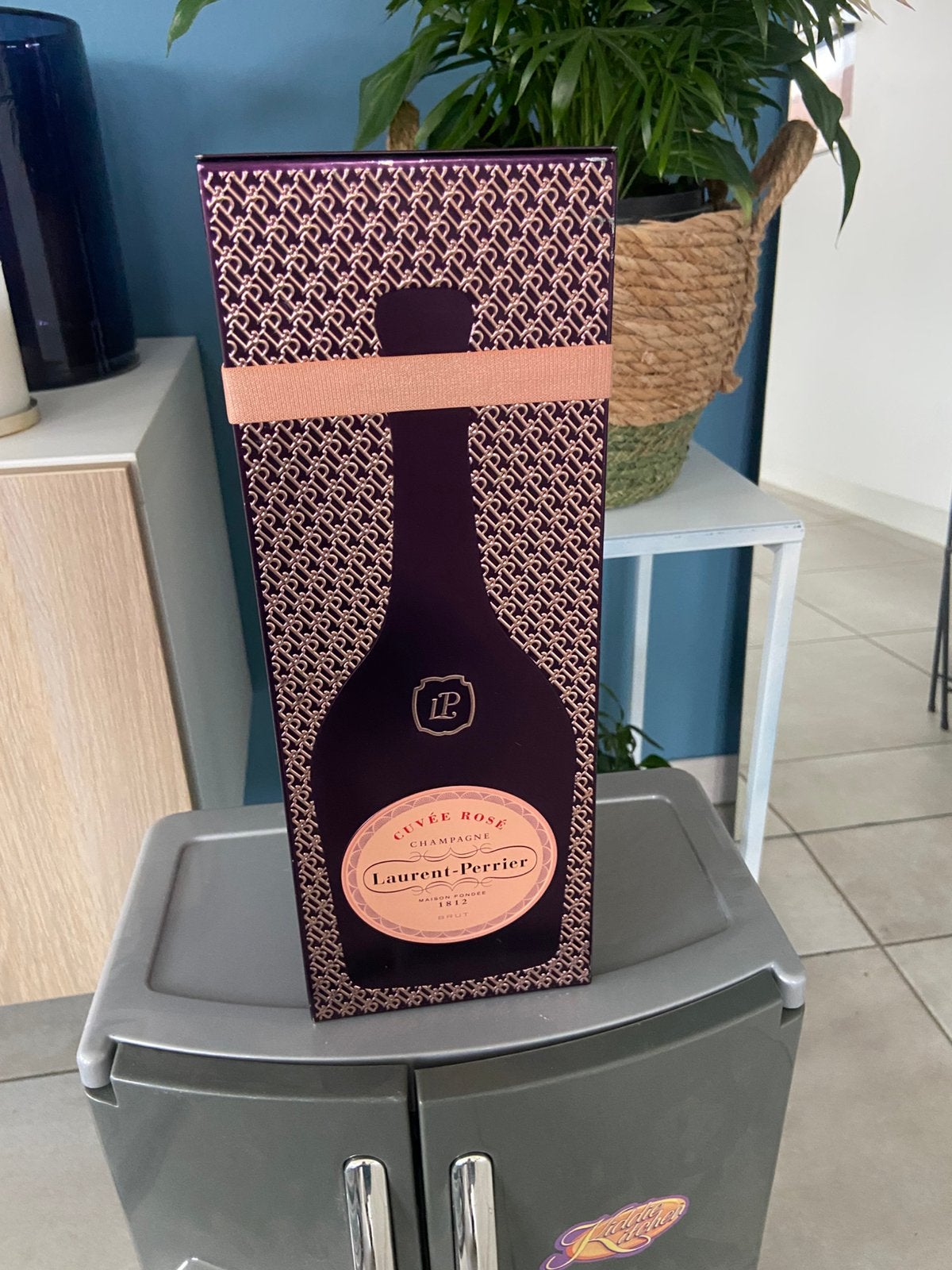 Laurent Perrier, Verzamelen, Ophalen of Verzenden, Zo goed als nieuw