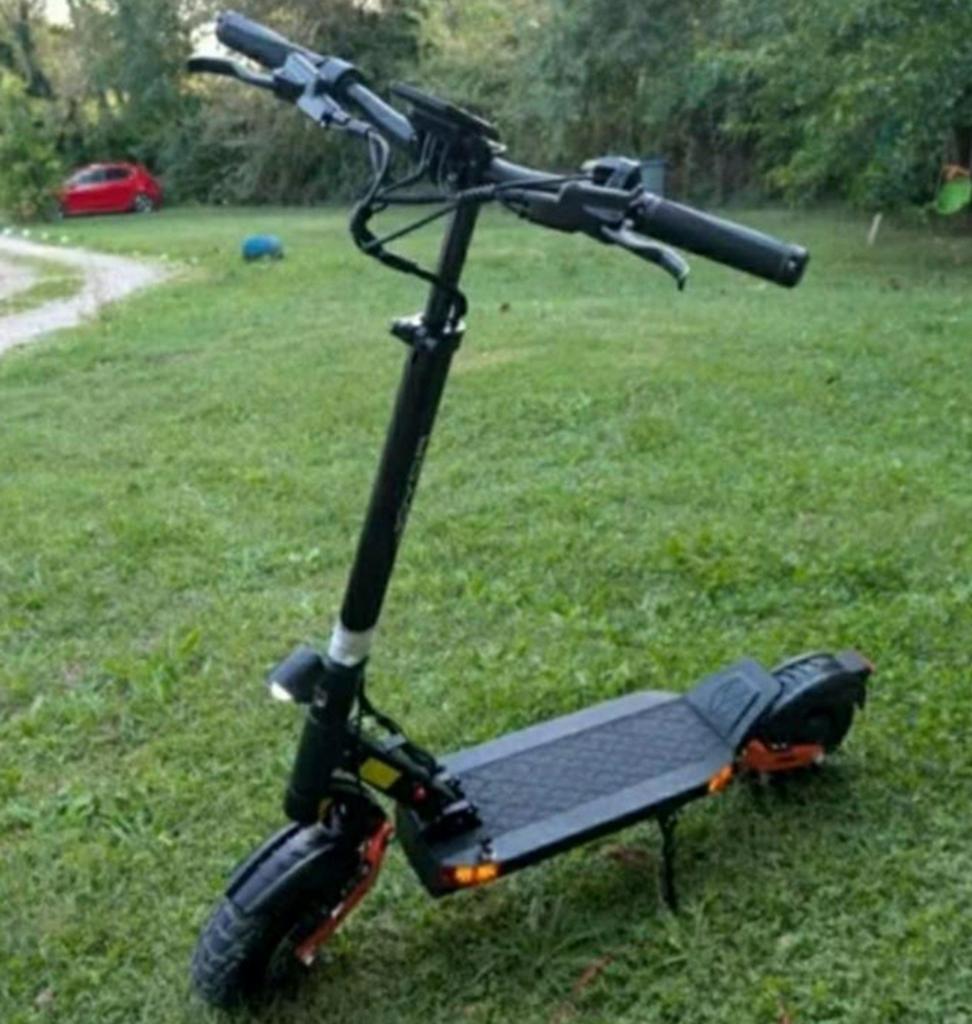 Joyor T10 avec une puissance extrême ! Moteur double 60v 200, Vélos & Vélomoteurs, Trottinettes, Enlèvement ou Envoi