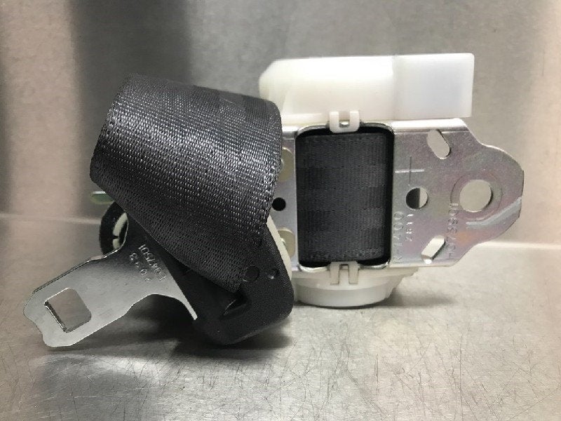 CEINTURE DE SECURITE ARRIERE GAUCHE Suzuki SX4 (EY / GY), Autos : Pièces & Accessoires, Habitacle & Garnissage, Suzuki, Utilisé