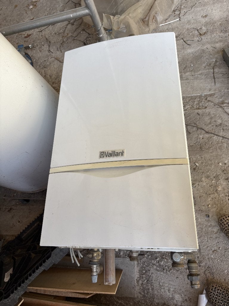 Vaillant condensatieketel 65 kW / 59 kW, groot vermogen, Ophalen, Gebruikt