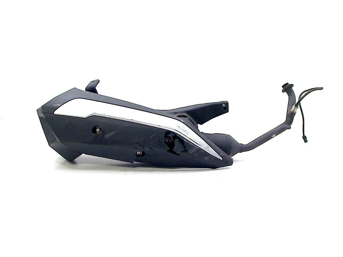 ÉCHAPPEMENT SILENCIEUX ORIGINAL OEM Sym (18300-XPM-000), P.J. Troelstraweg 8 8
3144 CX  MAASSLUIS, NL, Info@cama-motorparts.nl