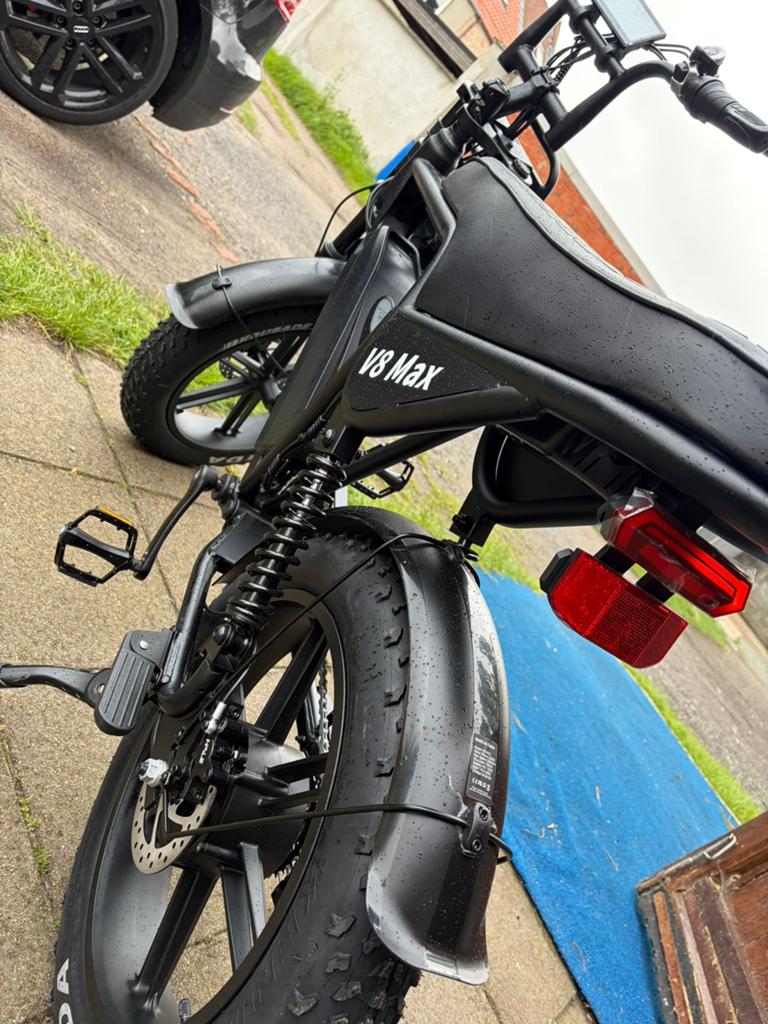 Fatbike V8 MAX, Enlèvement, Neuf