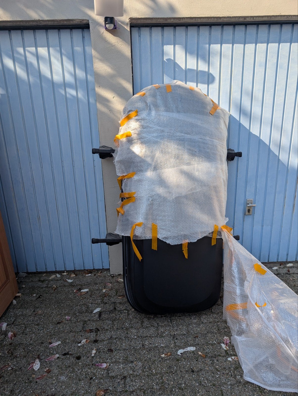 Thule Bermuda 300 Dakkoffer - Zwart - Goede

staat, Auto diversen, Dakkoffers, Ophalen, Zo goed als nieuw