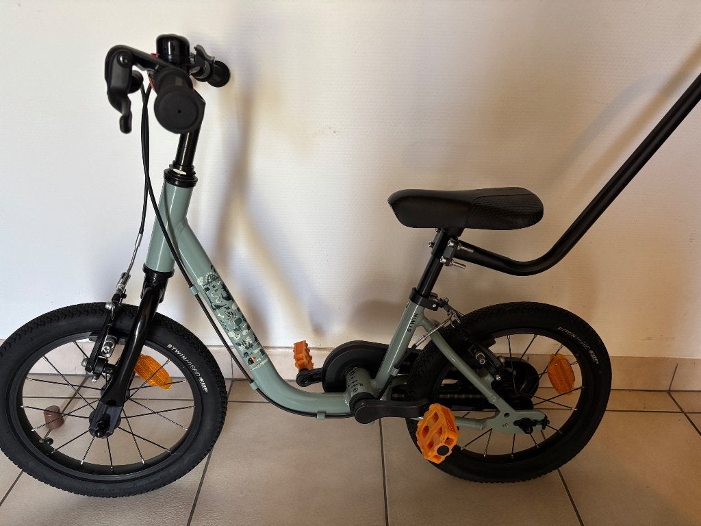 Kinderfiets 14 inch, Ophalen, B,twin, Schijfrem, Minder dan 16 inch