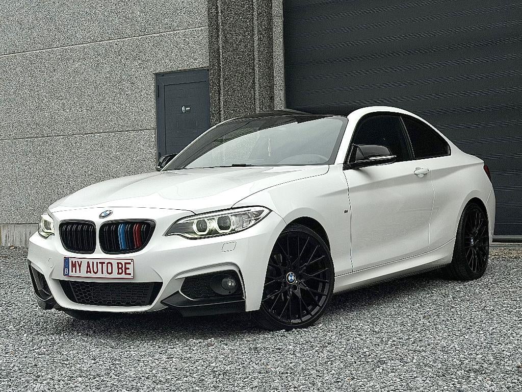 BMW 218 i 2016 PACK M INT/EXT 12 MOIS GARANTIE, Auto's, BMW, 100 kW, Achterwielaandrijving, 2 Reeks, Alcantara