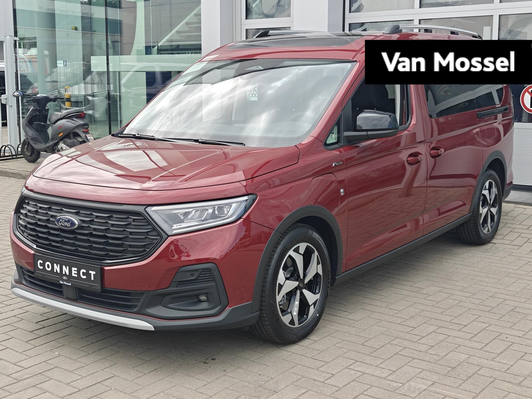 Ford Grand Tourneo Connect 1.5 PHEV 110kW Active Aut. Nieuw, Auto's, Ford, 110 kW, 4 cilinders, 7 zetels, Plug-in hybride