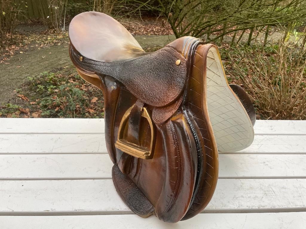 Selle, cheval, manège, jardin, poney, 50 cm, Jardin & Terrasse, Statues de jardin, Neuf, Animal, Synthétique, Enlèvement