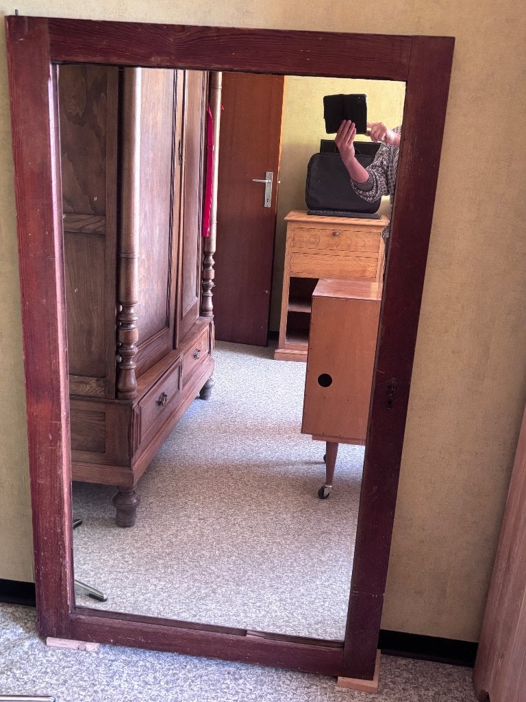 Grand miroir, Enlèvement