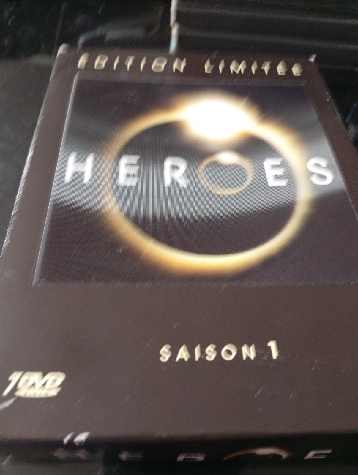 coffret 7 DVD Heroes saison 1 édition limitée, Enlèvement ou Envoi, Anglais, Saison 1, Anglais