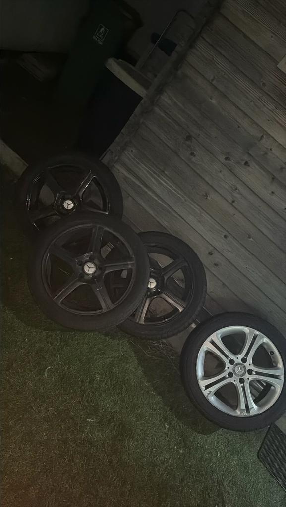 Mercedes A klasse banden, Auto-onderdelen, Banden en Velgen, Ophalen, Band(en)