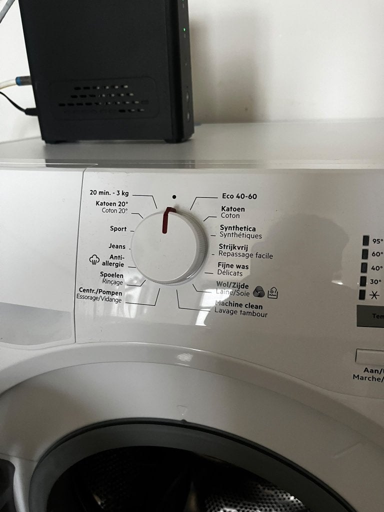 Wasmachine AEG 6000 series - ProSense Technology, 1200 à 1600 tours, 6 à 8 kg, Comme neuf, Chargeur frontal