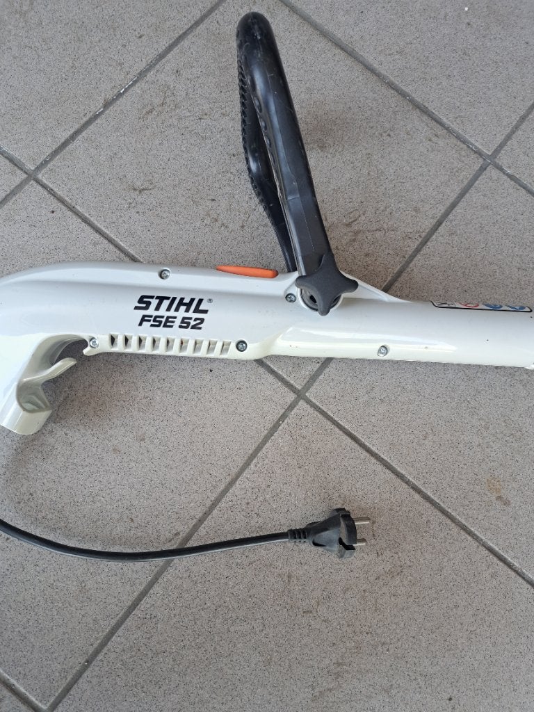 Fse 52 Stihl kantenmaaier, Tuin en Terras, Ophalen, Stihl, Gebruikt, 10 tot 30 cm