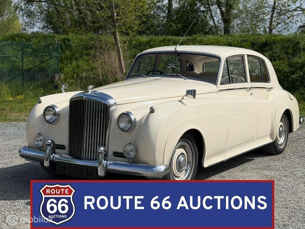 Bentley S1 Saloon | 1956 | Route 66 Auctions, Autos, Achat, Entreprise, Boîte manuelle, Autre carrosserie