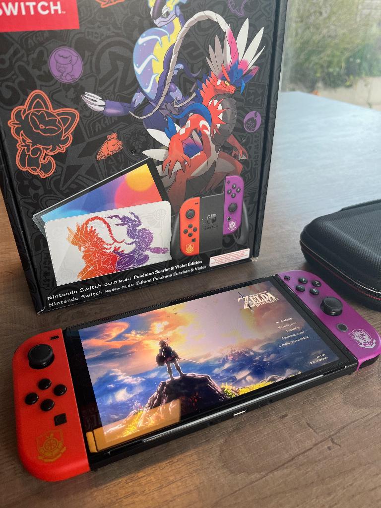 Nintendo Switch OLED Pokémon – 7 jeux + 256 Go + SD + ..., Consoles de jeu & Jeux vidéo, Enlèvement, Comme neuf, Switch OLED, Avec jeux