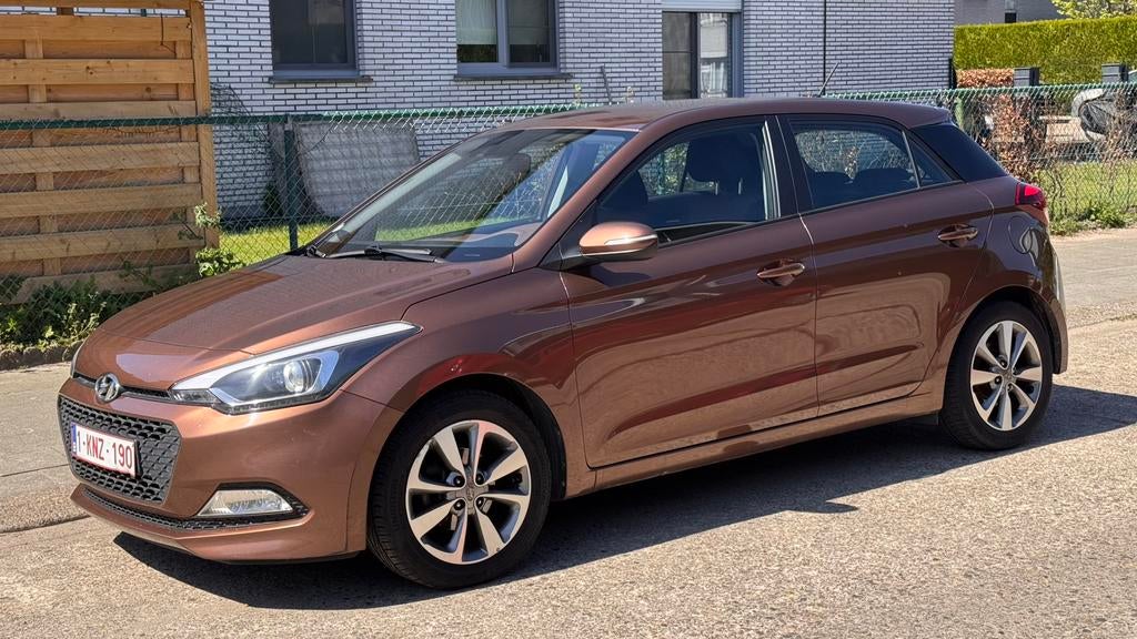 Hyundai i20, Achat, Euro 6, Entretenue par le concessionnaire, 5 portes