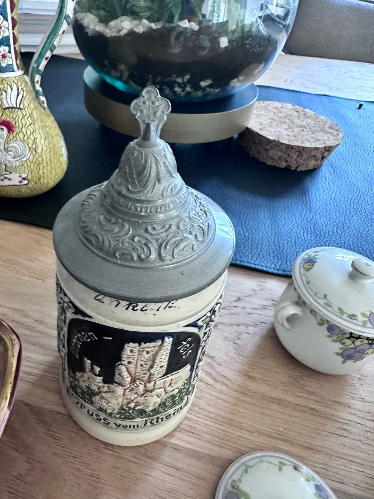 Choppe avec couvercle annee 1940, Antiquités & Art, Enlèvement