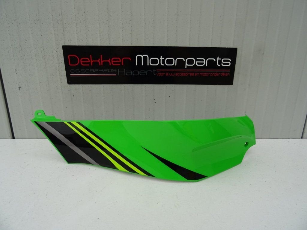 Rechter Tankkap / Tank cover Kawasaki ZX10R 2016-2017-2018 >, Motoren, -, -, Nieuw, Ophalen of Verzenden