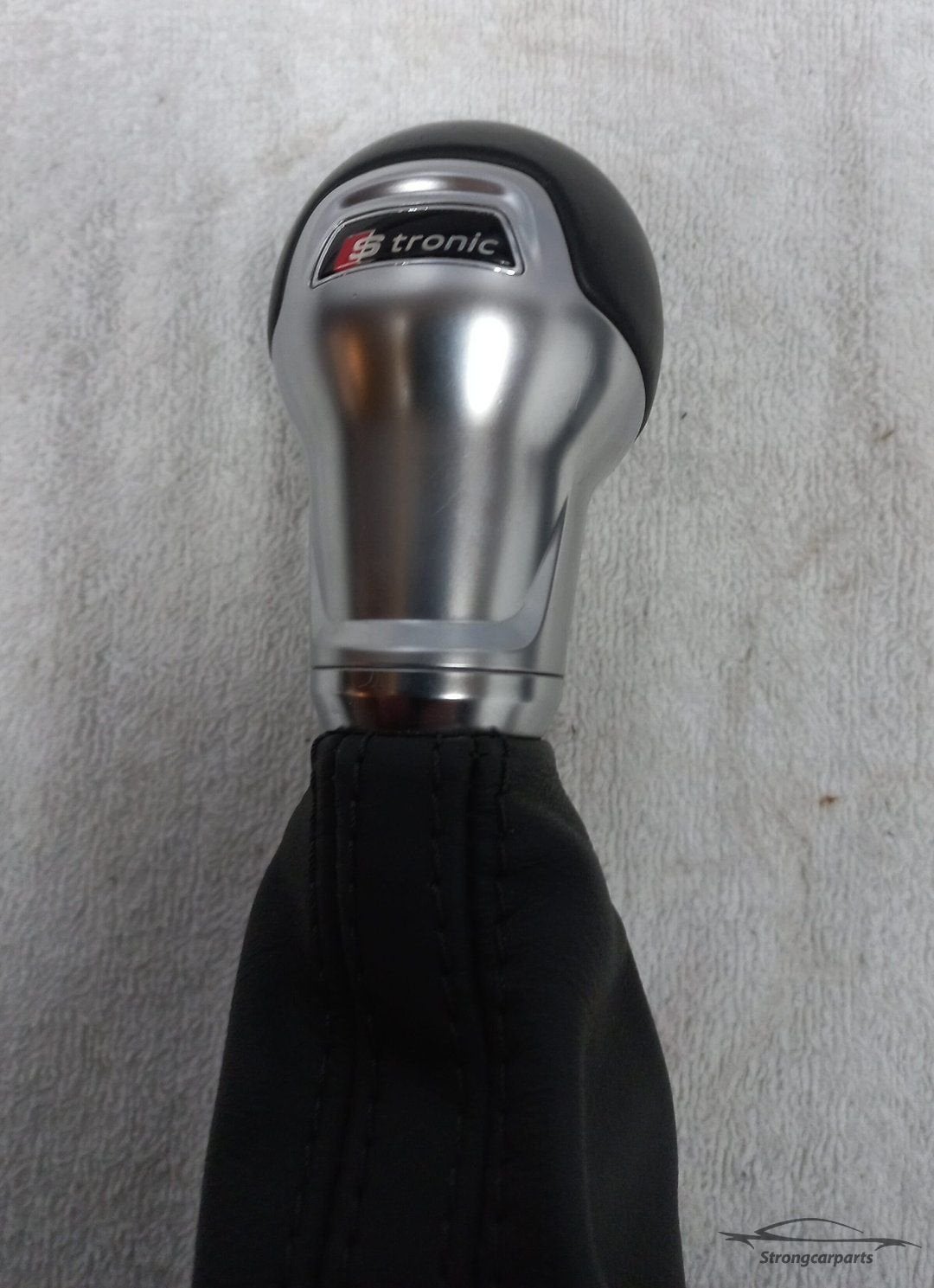 Audi A3 8V DSG Versnellingspook hoes S tronic 8V1713139G, -, Audi, Utilisé, -