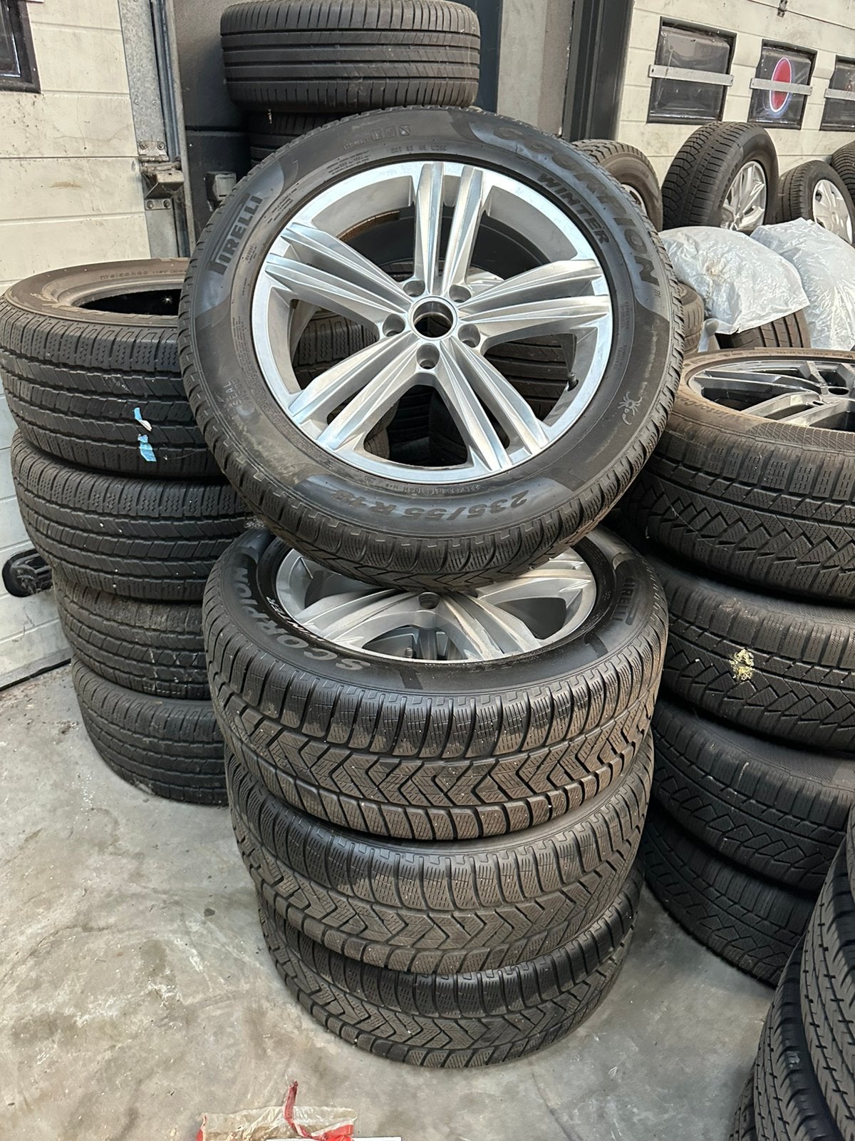 Jantes origine VW tiguan R-line 18“ pneu hiver, Enlèvement, Jante(s)