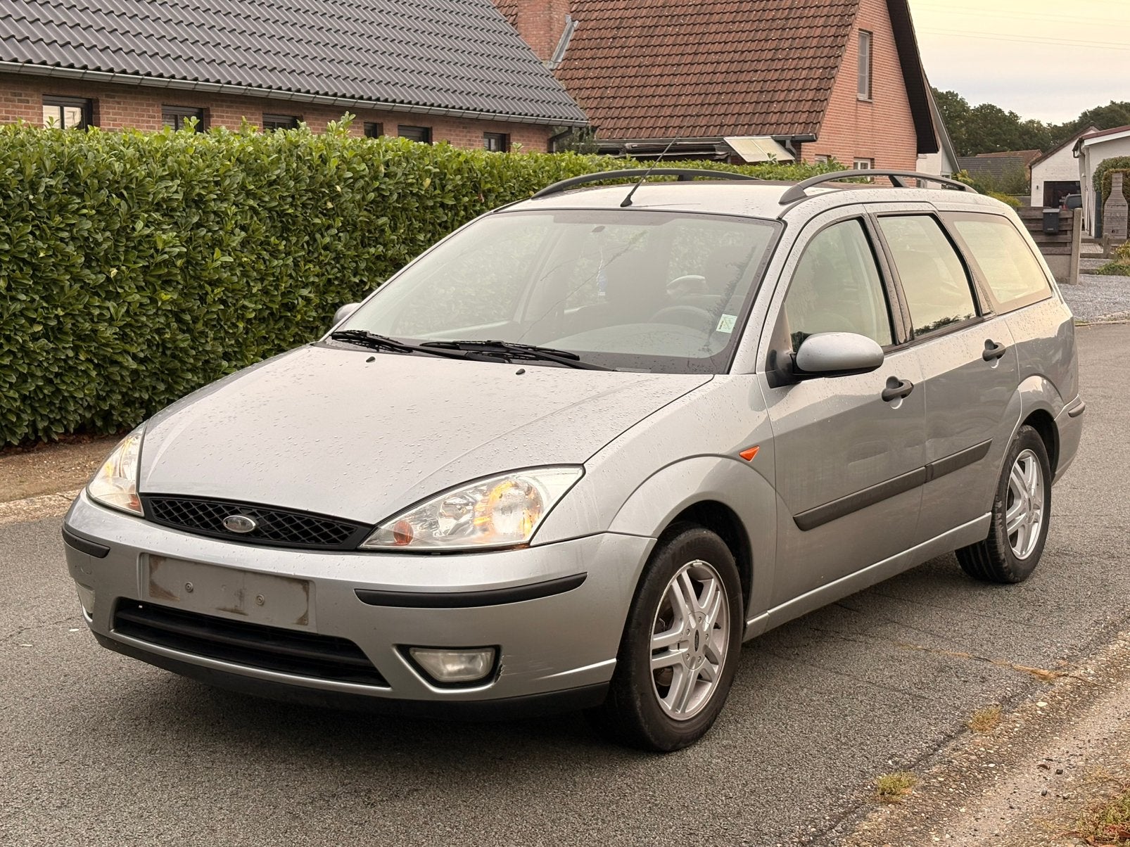 Ford focus 1.6 benzine, Autos, Focus, Argent ou Gris, Boîte manuelle, Noir