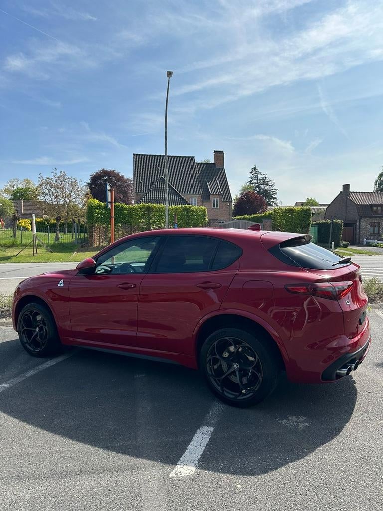 Alfa Stelvio Quadrifoglio BTW Lichtevracht 38750km!!!!, Auto's, Automaat, 375 kW, Bedrijf, Berline