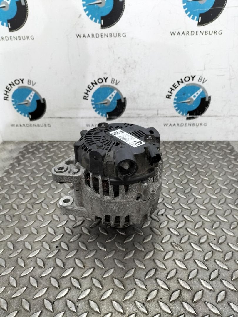 PEUGEOT 208 PureTech100 DYNAMO 9835689480 2024, Auto-onderdelen, Ophalen of Verzenden, Gebruikt, ARN erkend