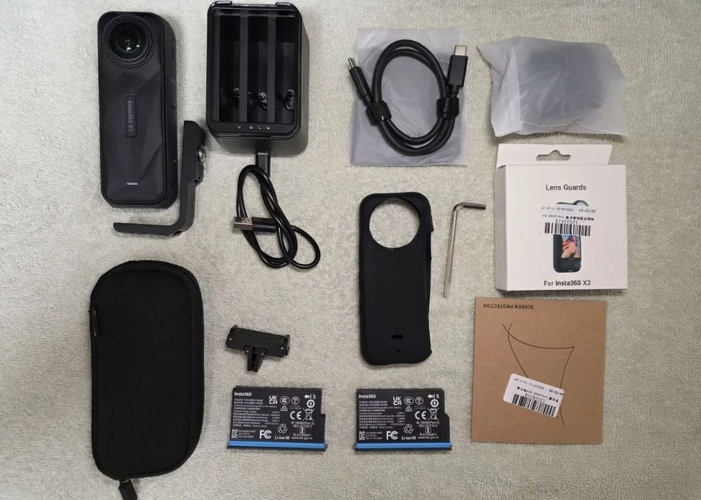 Insta360 X5 + ensemble d'accessoires, TV, Hi-fi & Vidéo, Caméras action, Enlèvement ou Envoi, Comme neuf