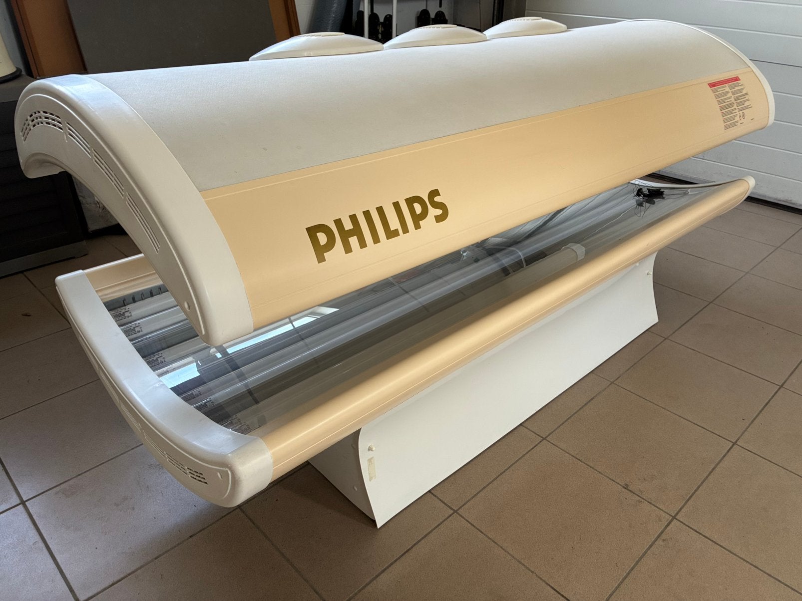 Philips zonnebank HB 585, Elektronische apparatuur, Zonnebanken en Gezichtsbruiners, Ophalen, Gebruikt, Zonnebank dubbelzijdig