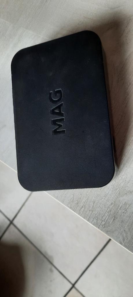 MAG, Enlèvement