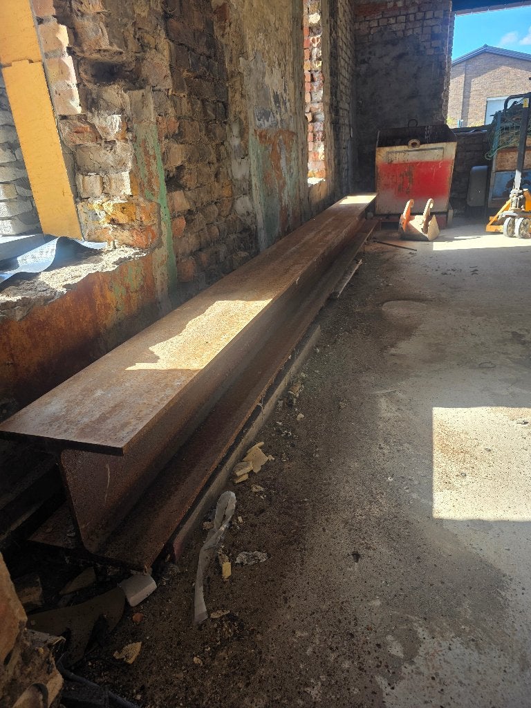 Poutrel HEB300 4M80 LANG, Doe-het-zelf en Bouw, Ophalen, Zo goed als nieuw, IJzer