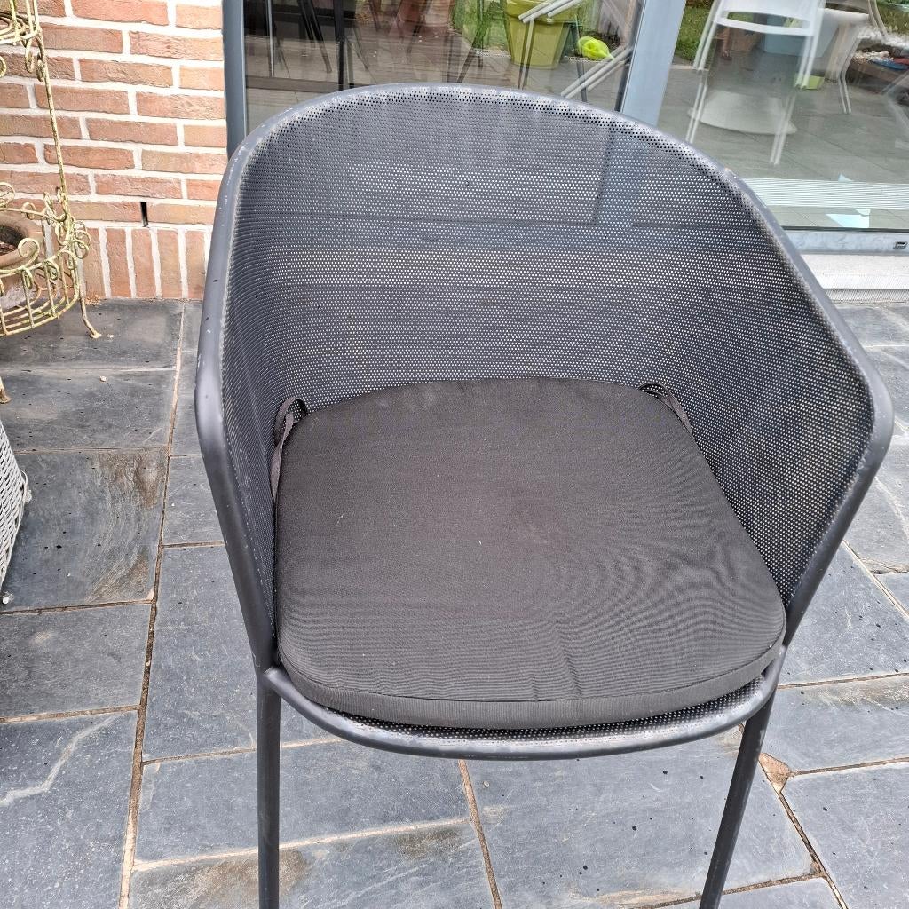 Zwarte horeca tuinstoelen met kussen, Tuin en Terras, Ophalen