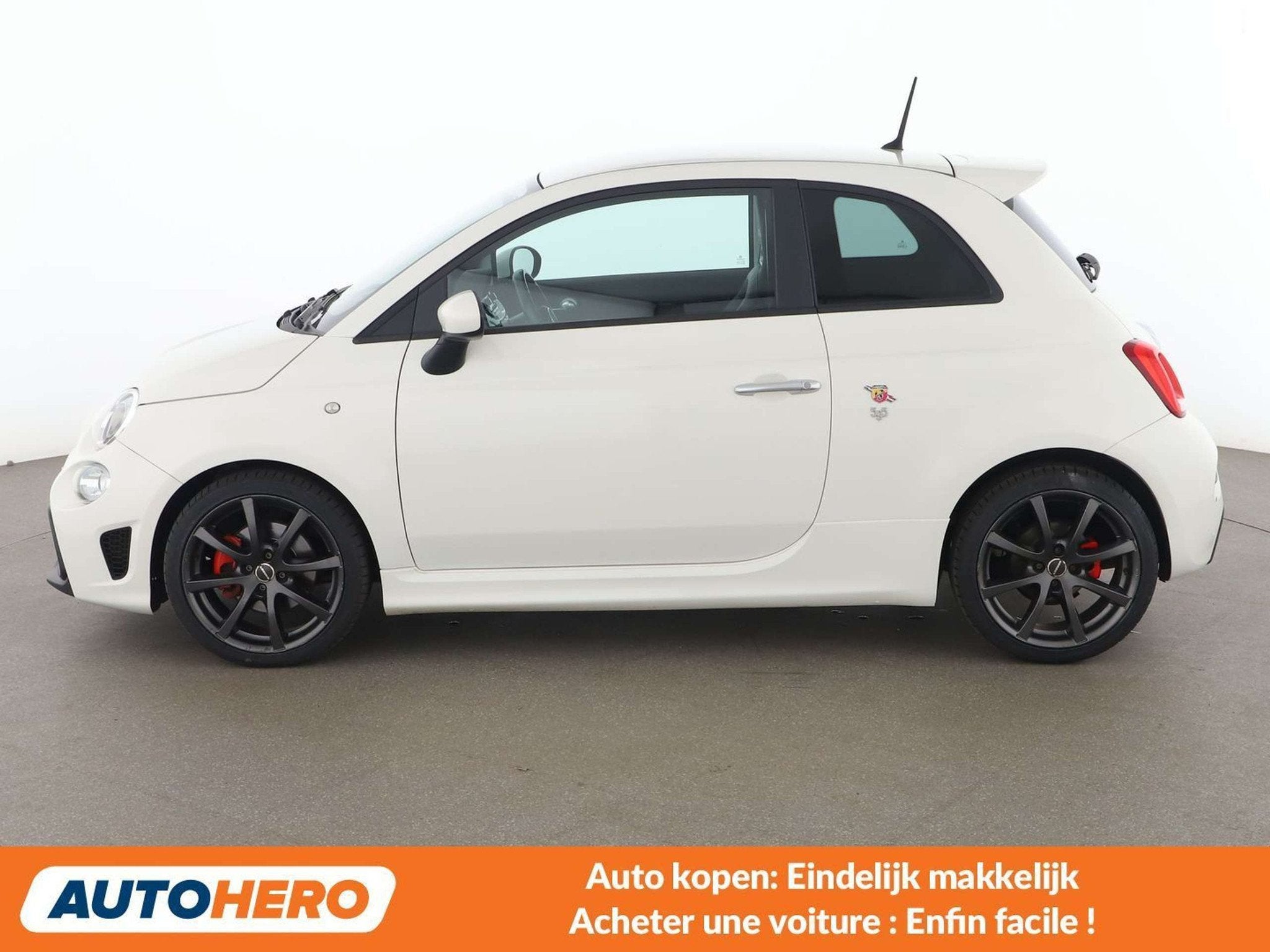 Abarth 595 1.4 Turbo (année de construction 2018), Autos, Cuir, 145 ch, Achat, 139 g/km