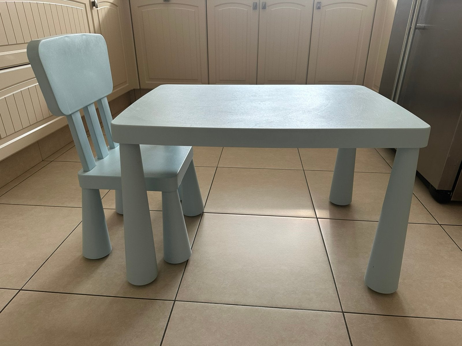 Mammut blauwe kindertafel en stoel, Kinderen en Baby's, Ophalen, Gebruikt