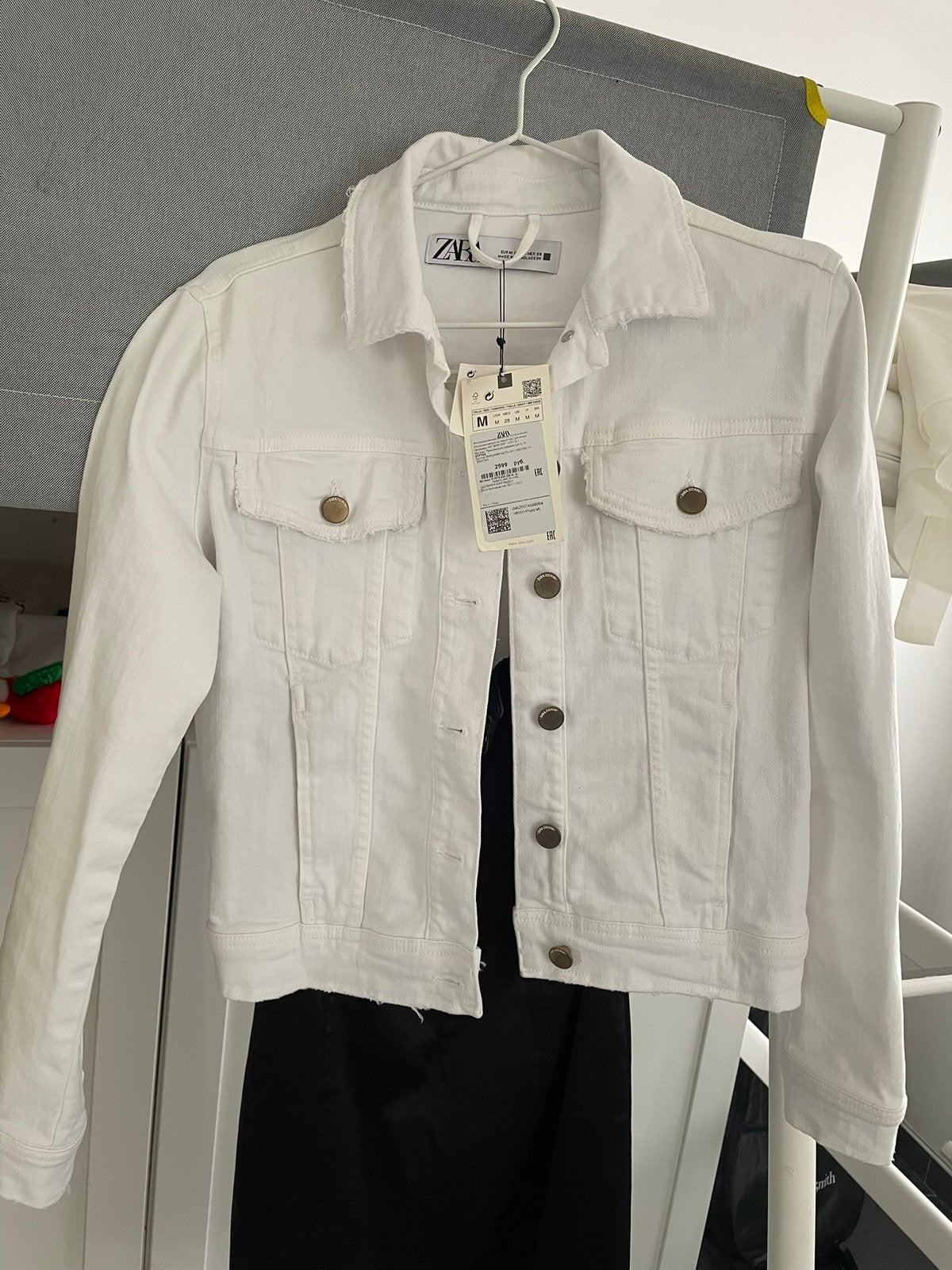 Nieuwe Zara witte  jeans jas, Kleding | Dames, Jassen | Zomer, Ophalen of Verzenden, Nieuw