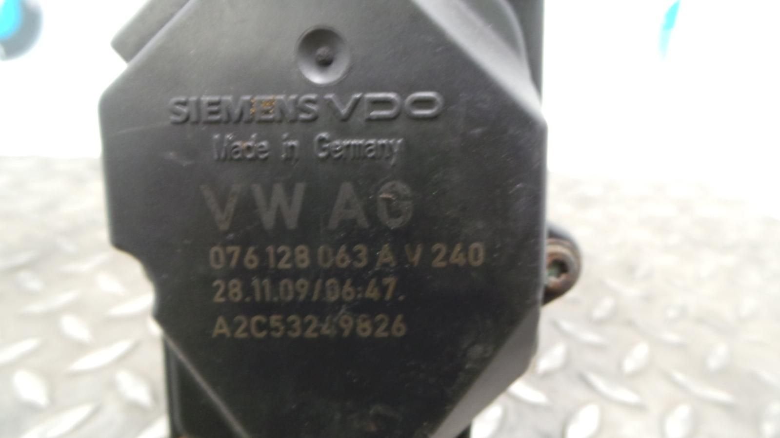 VOLKSWAGEN TRANSPORTER TRANSPORT KOMBI. GASKLEPHUIS 2010, Ophalen of Verzenden, Gebruikt, ARN erkend