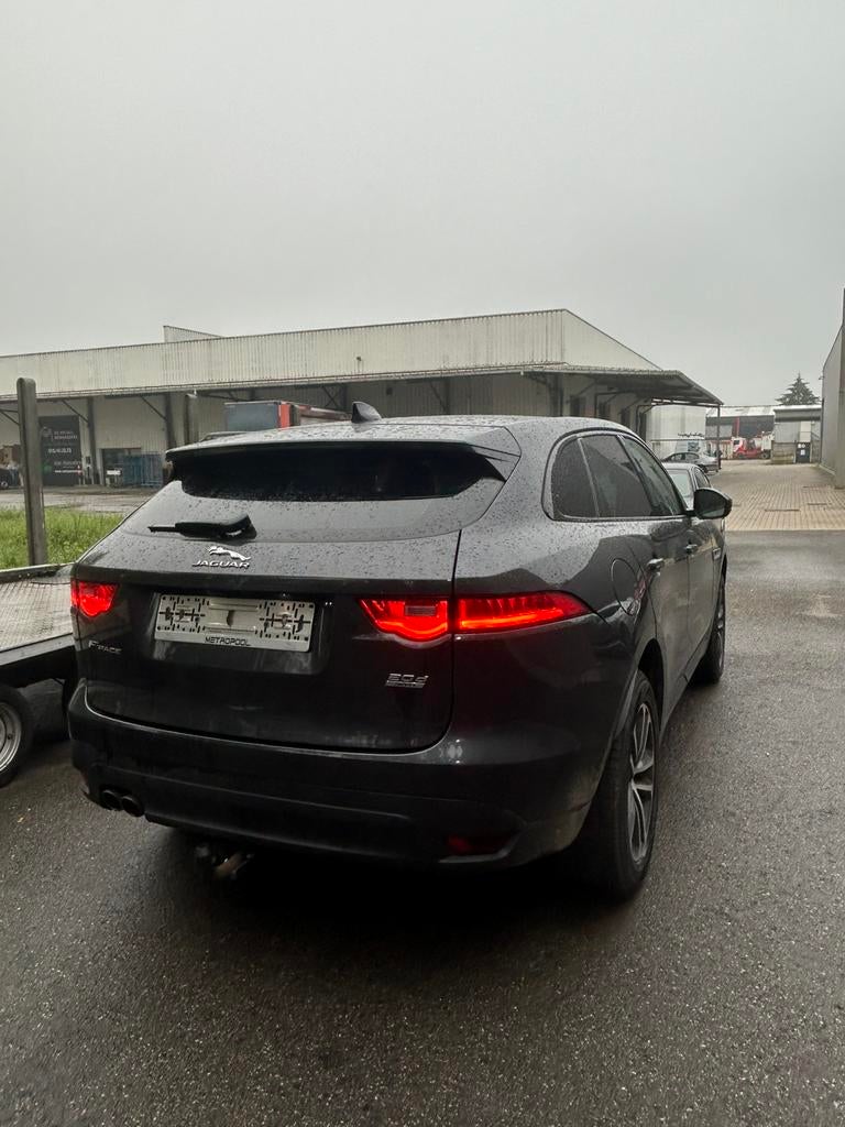 Jaguar F Pace 2018 Dommages au moteur, Autos, Achat, Euro 6, Entreprise, 5 portes