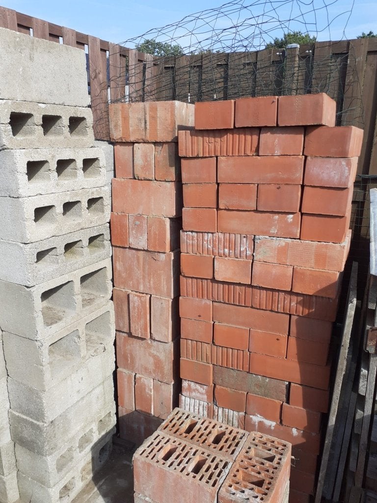 GRATIS Partij snelbouwstenen en betonnen blokken, Doe-het-zelf en Bouw, Ophalen, Zo goed als nieuw, Overige typen
